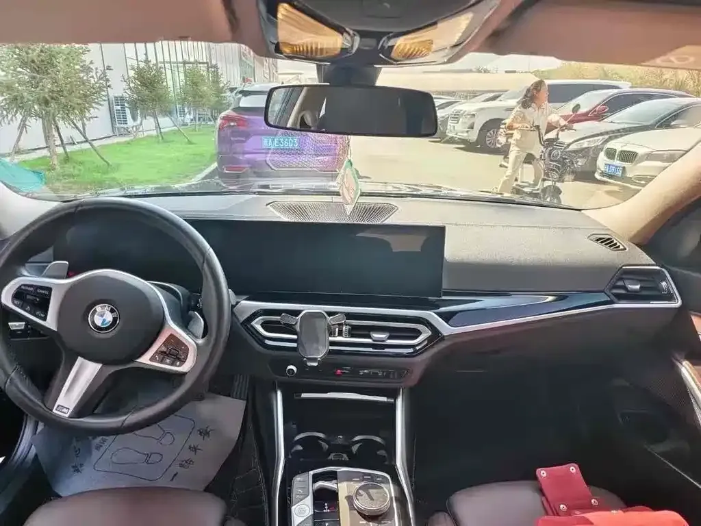 BMW 3 Series 2024 из CN, фото 4