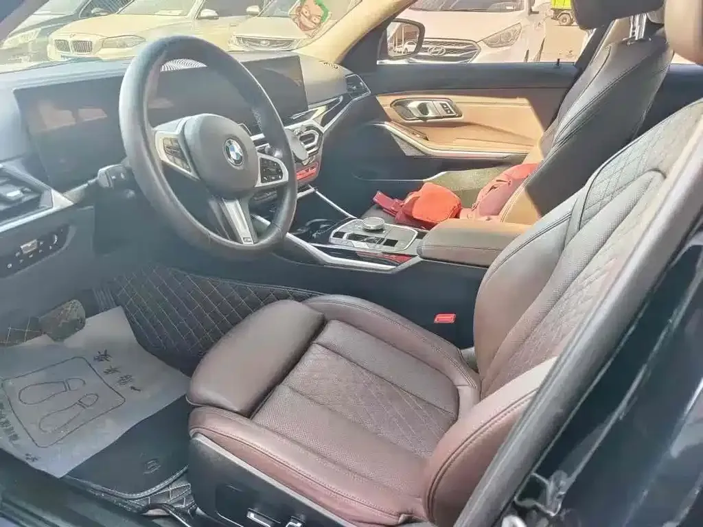 BMW 3 Series 2024 из CN, фото 6