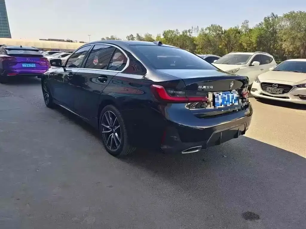 BMW 3 Series 2024 из CN, фото 7