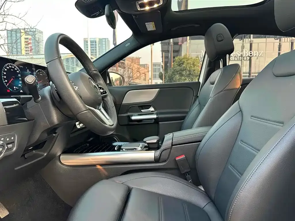 Mercedes-Benz GLA 2023 из CN, фото 9