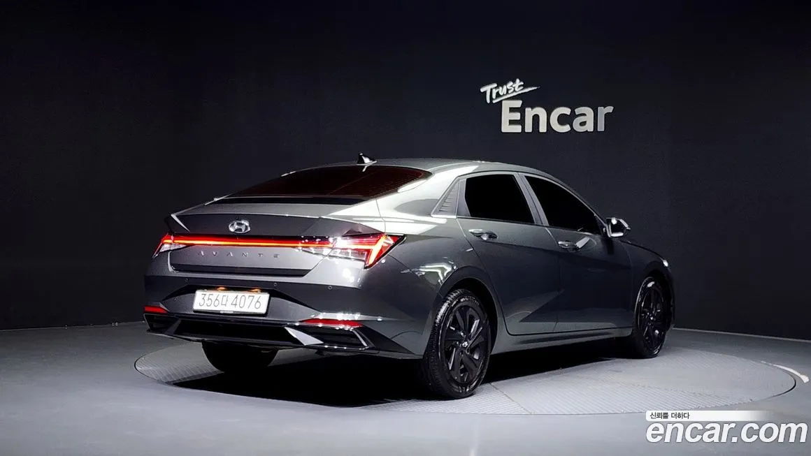 Hyundai AVANTE 2022 из KR, фото 2