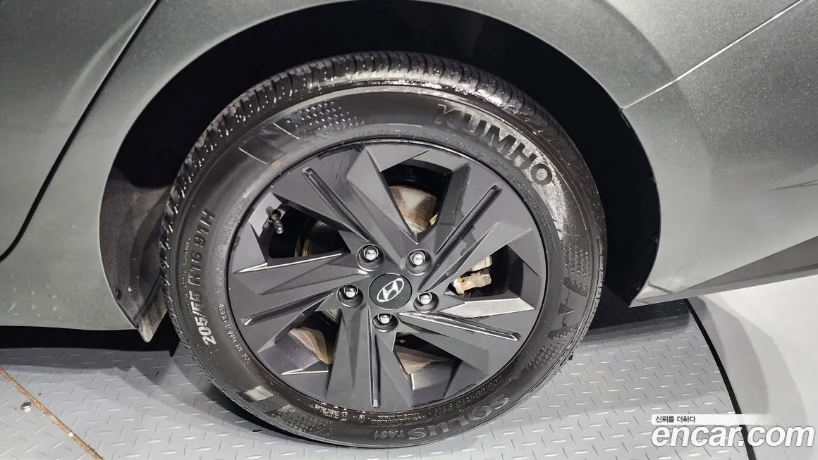 Hyundai AVANTE 2022 из KR, фото 5