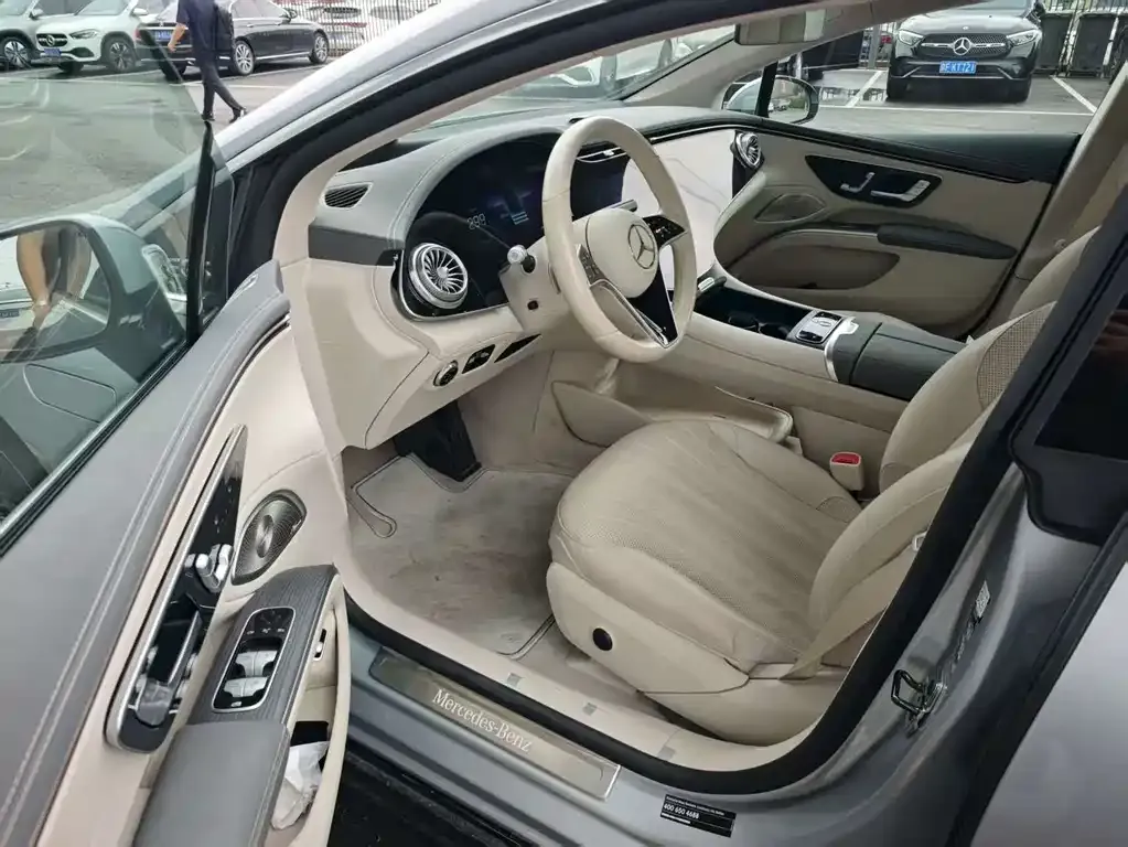 Mercedes-Benz EQS 2023 из CN, фото 8