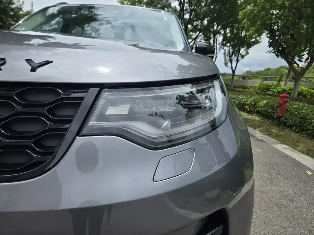 Land Rover Discovery 2023 из CN, фото 4
