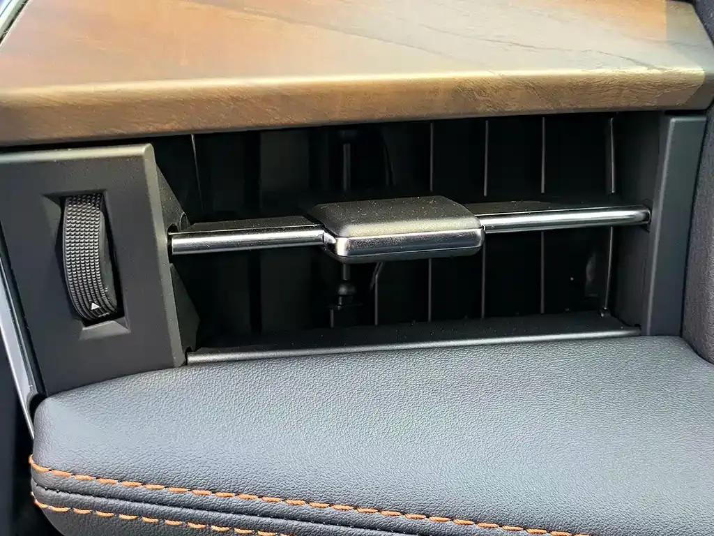 Toyota Avalon 2025 из CN, фото 10
