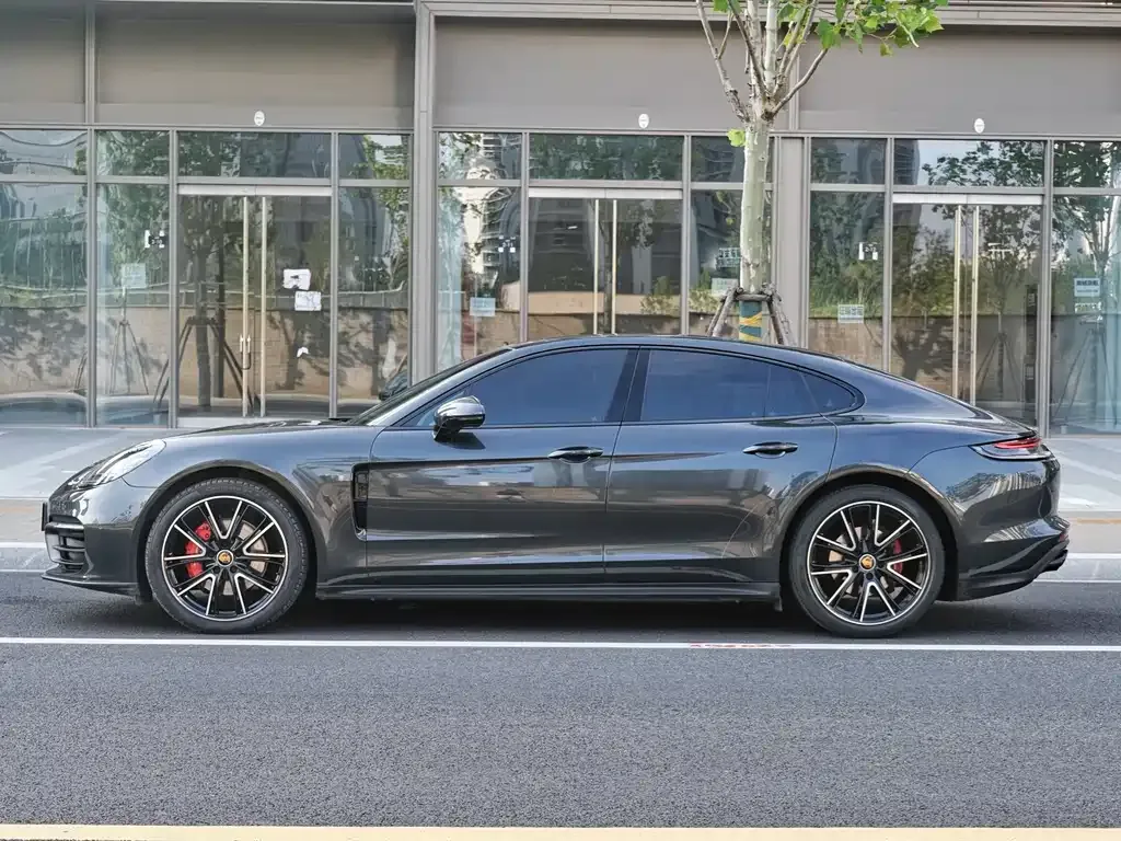 Porsche Panamera 2022 из CN, фото 3
