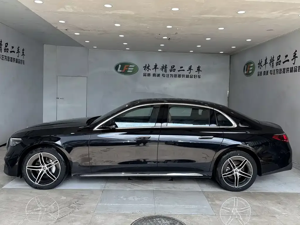 Mercedes-Benz E-Class 2024 из CN, фото 5