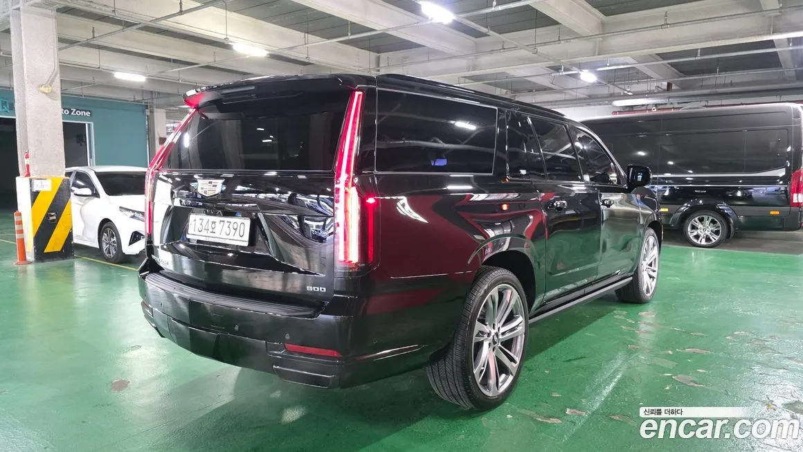 Cadillac Escalade 2025 из KR, фото 2