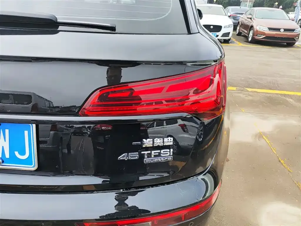 Audi Q5L 2024 из CN, фото 10