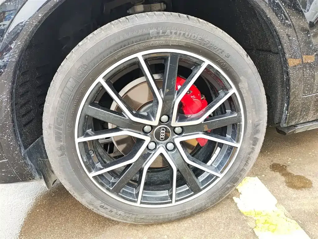 Audi Q5L 2024 из CN, фото 5