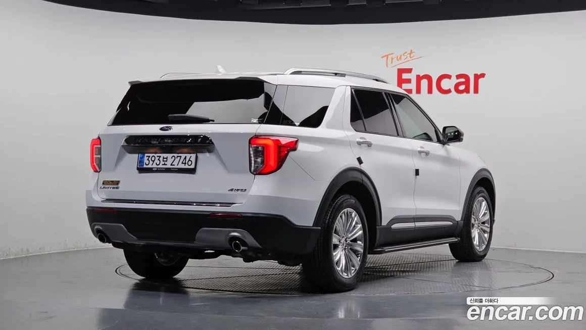 Ford Explorer 2023 из KR, фото 2