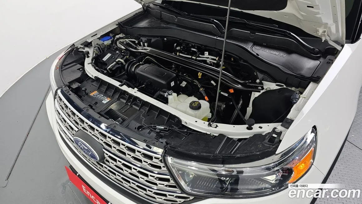 Ford Explorer 2023 из KR, фото 6