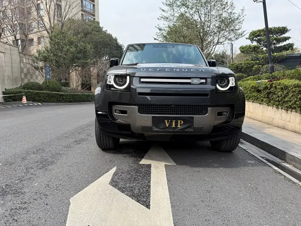 Land Rover Defender — фото 3