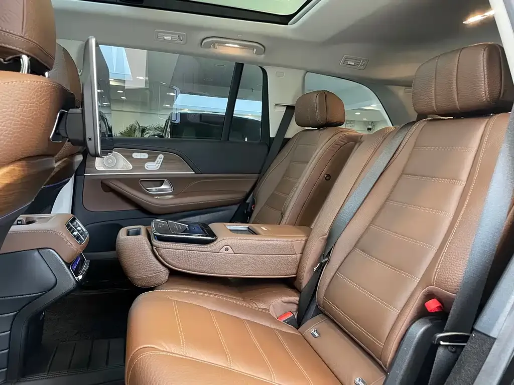 Mercedes-Benz GLS 2024 из CN, фото 10
