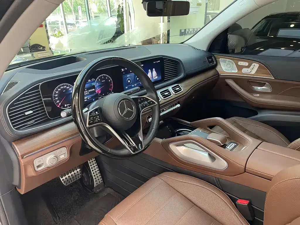 Mercedes-Benz GLS 2024 из CN, фото 4