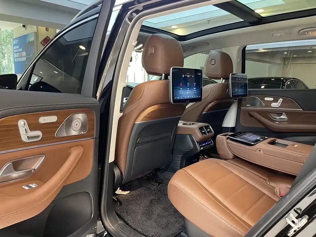 Mercedes-Benz GLS 2024 из CN, фото 9