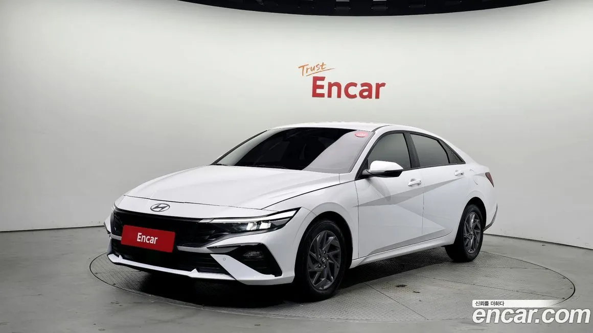 Hyundai AVANTE 2024 из KR, фото 1
