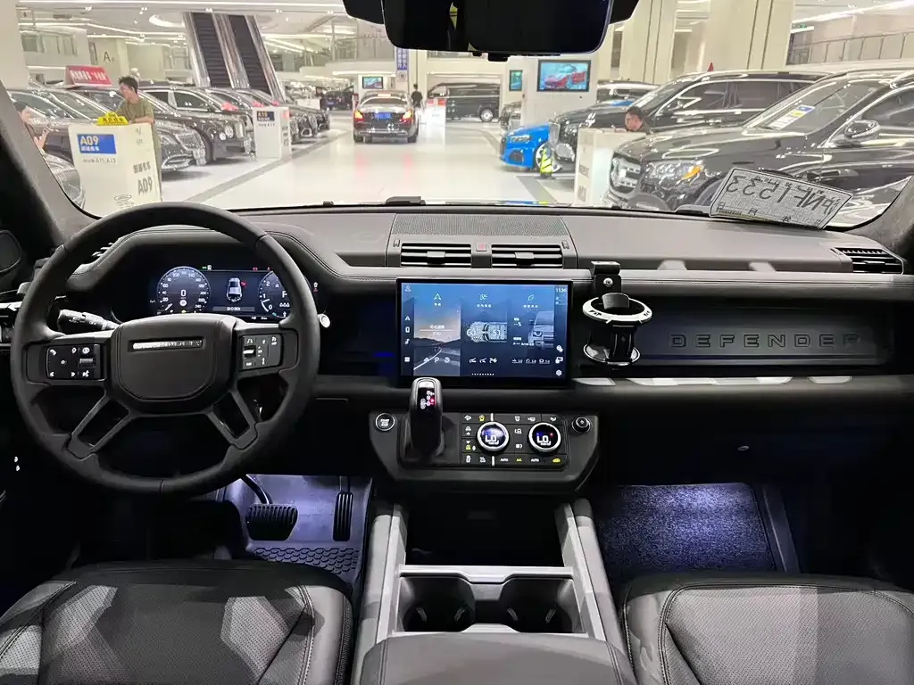 Land Rover Defender 2024 из CN, фото 5