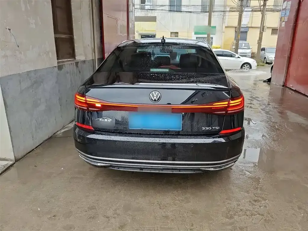 Volkswagen Passat 2022 из CN, фото 6