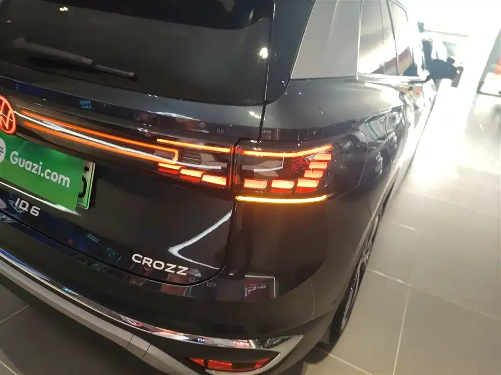[object Object] ID.6 Crozz 2024 из CN, фото 8