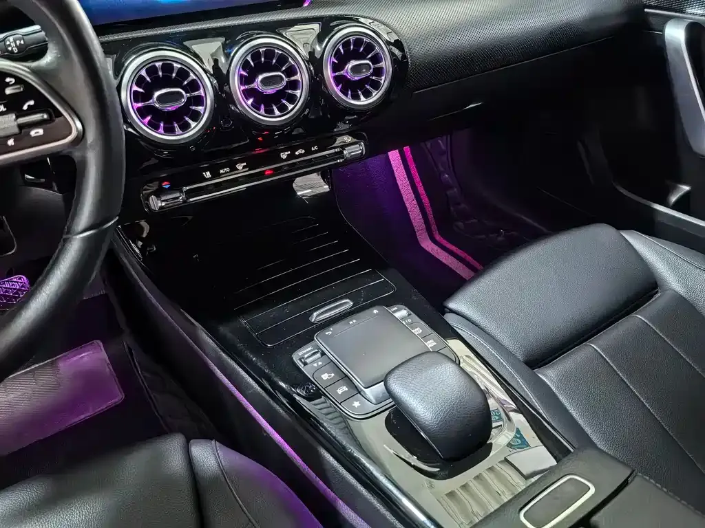 Mercedes-Benz A-Class 2021 из CN, фото 10