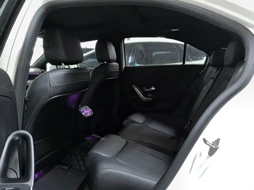 Mercedes-Benz A-Class 2021 из CN, фото 8