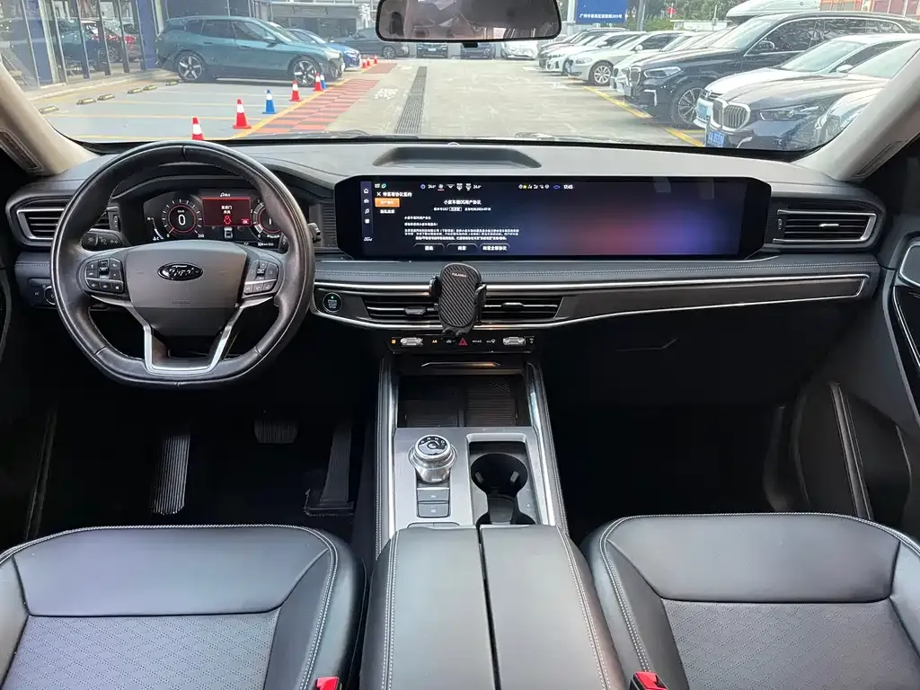 Ford Explorer 2024 из CN, фото 5