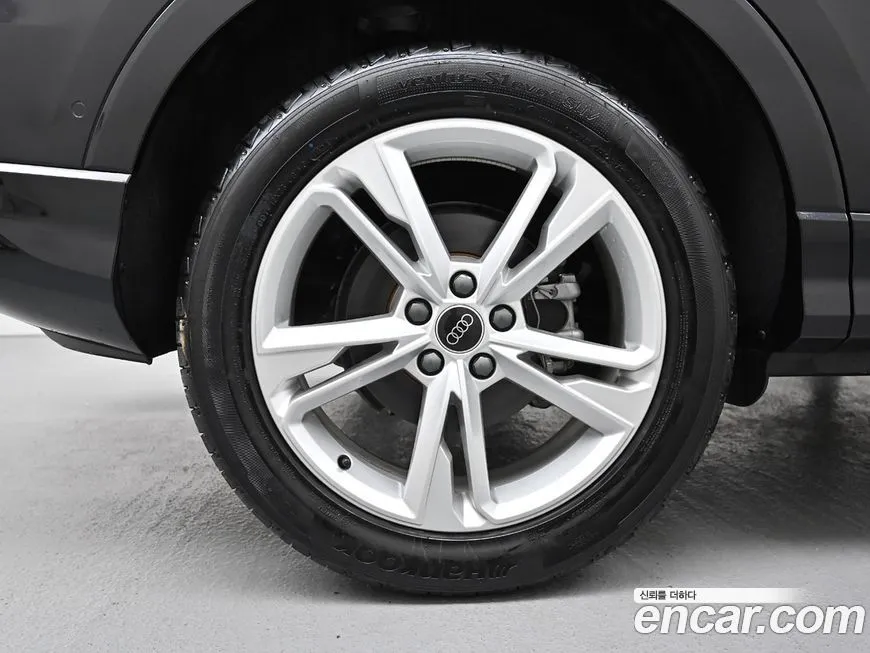 Audi Q3 2023 из KR, фото 5
