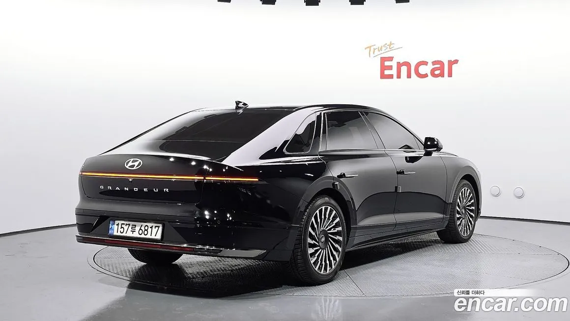 Hyundai Grandeur 2023 из KR, фото 2