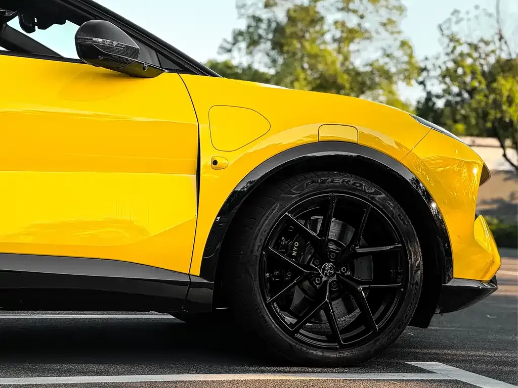 Lotus Eletre 2023 из CN, фото 6