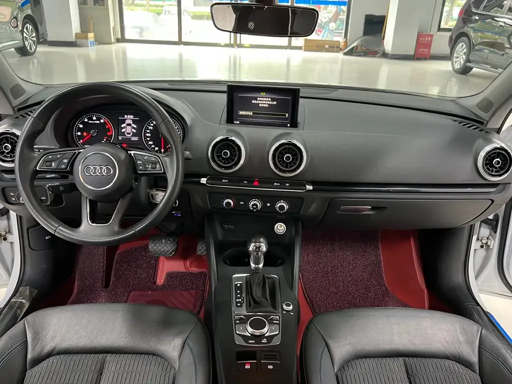 Audi A3 2021 из CN, фото 10