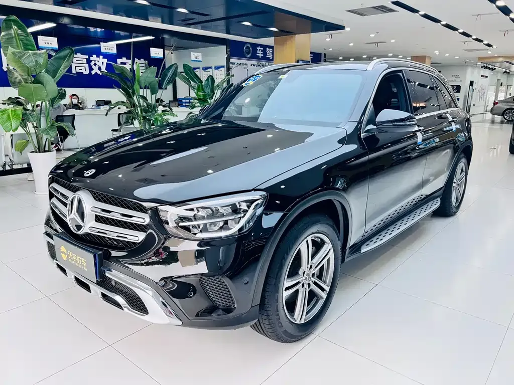 Mercedes-Benz GLC — фото 1