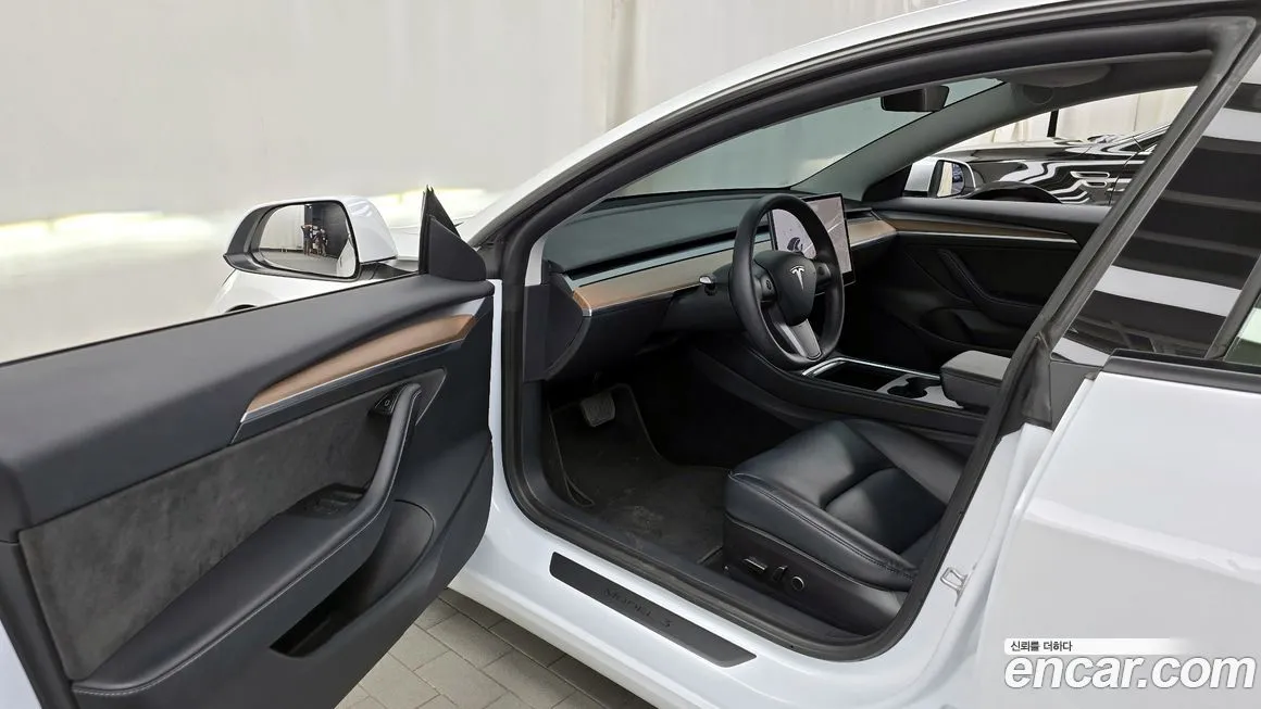 Tesla Model 3 2022 из KR, фото 10