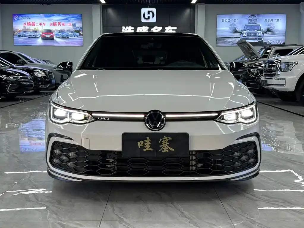 Volkswagen Golf GTI 2022 из CN, фото 1