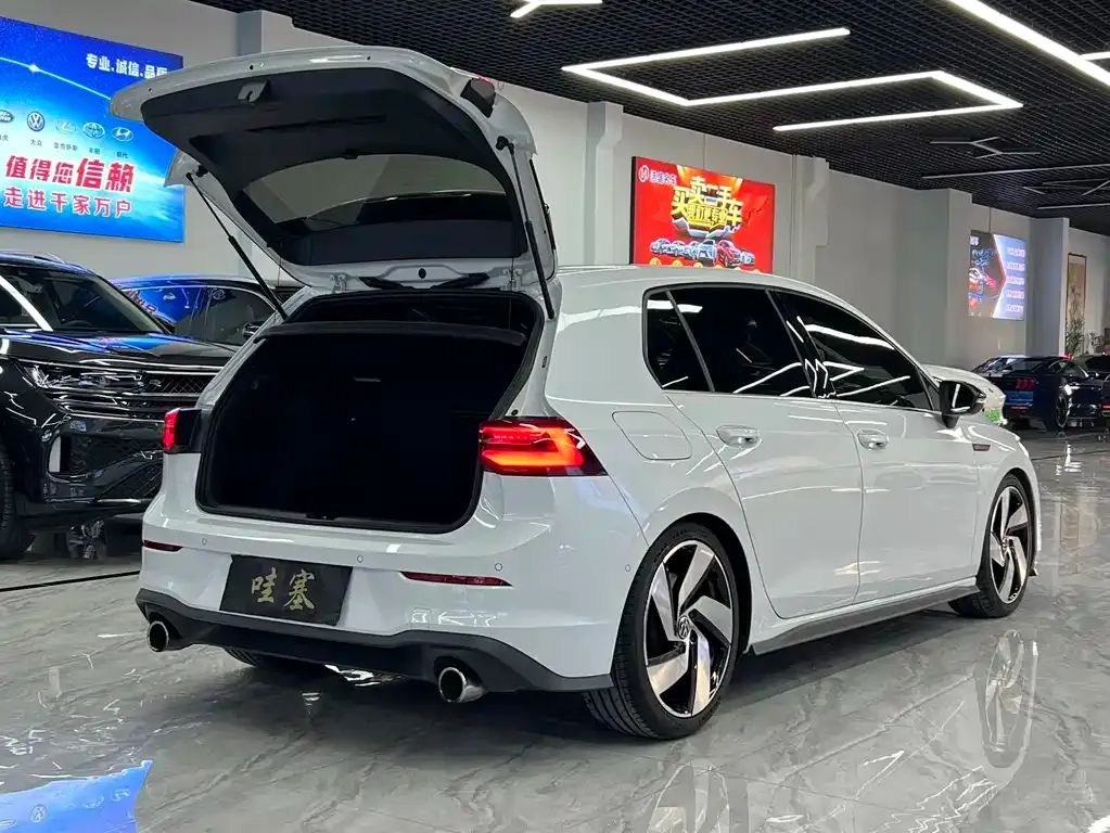 Volkswagen Golf GTI 2022 из CN, фото 5