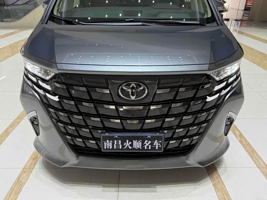 Toyota Alphard 2024 из CN, фото 8