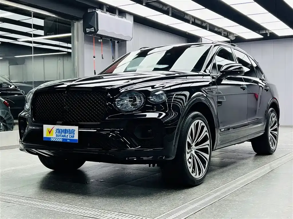 Bentley Bentayga 2025 из CN, фото 1