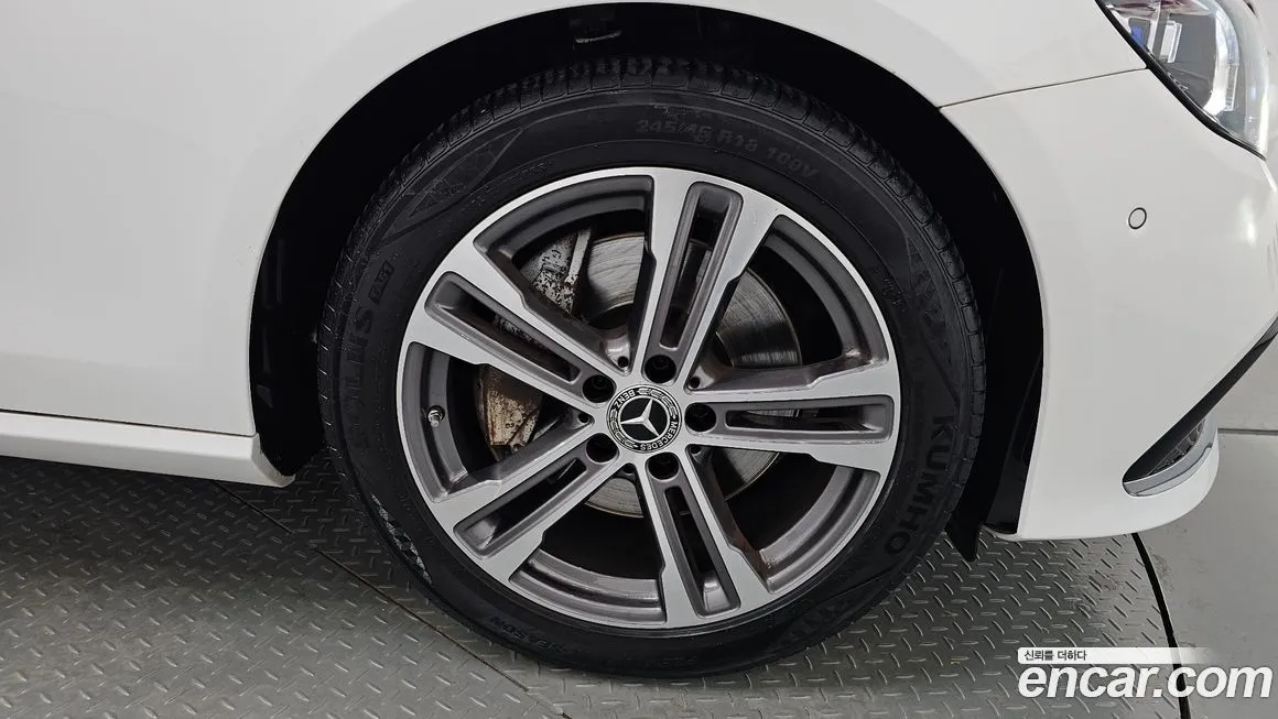 Mercedes-Benz E-Class 2021 из KR, фото 5