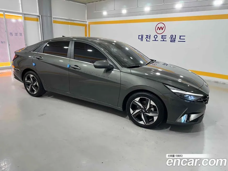 Hyundai AVANTE — фото 6