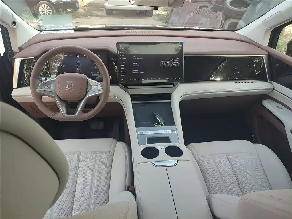 BYD Xia 2025 из CN, фото 10