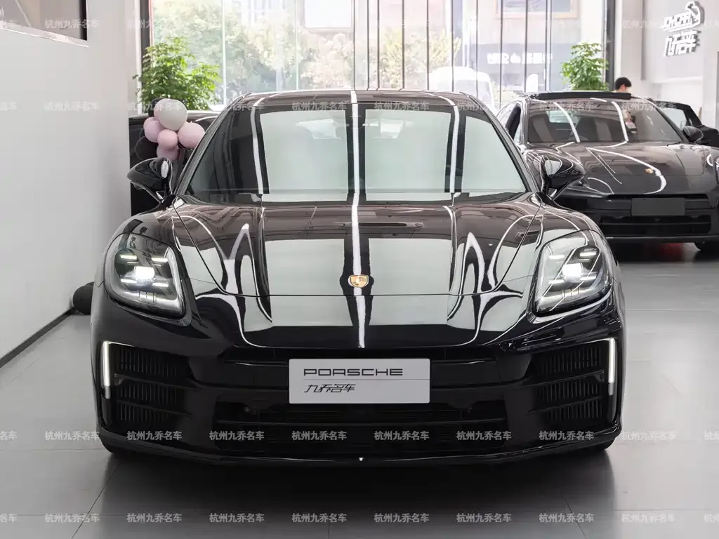 Porsche Panamera 2025 из CN, фото 2
