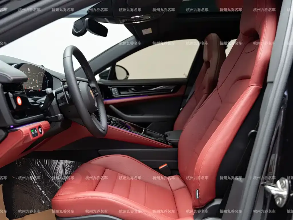 Porsche Panamera 2025 из CN, фото 9