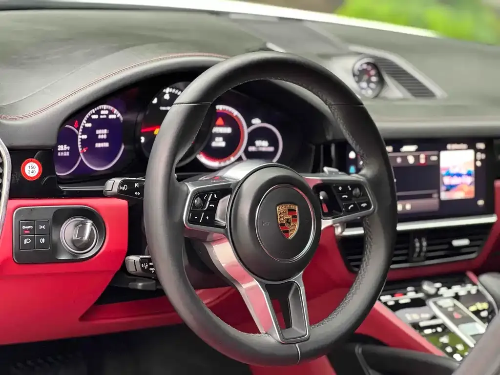 Porsche Cayenne 2023 из CN, фото 10