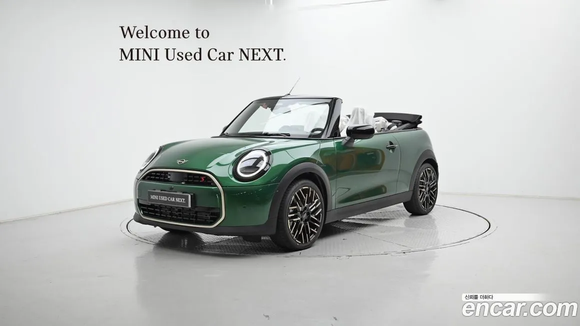 Mini Cooper Convertible — фото 1