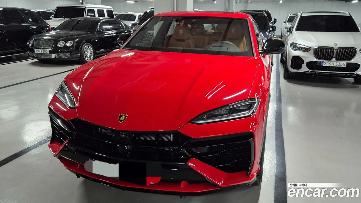 Lamborghini Urus 2025 из KR, фото 1