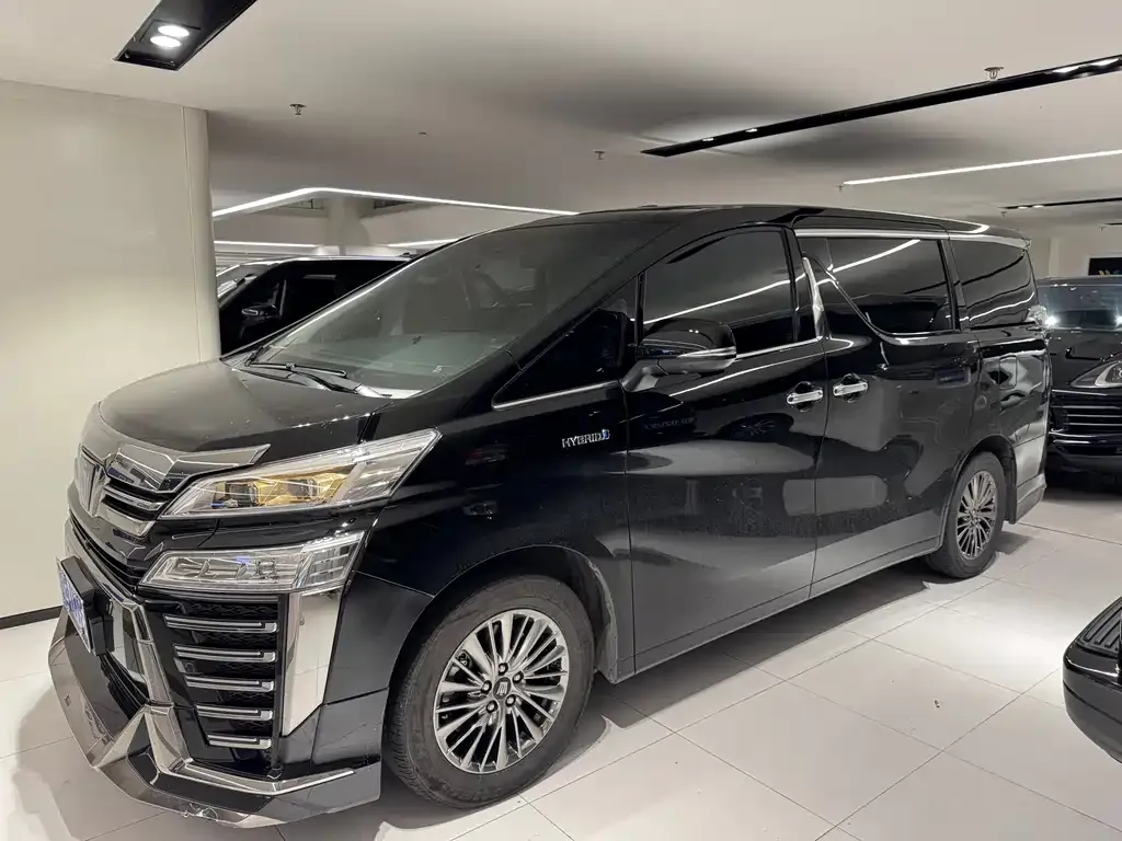 Toyota Vellfire 2023 из CN, фото 3