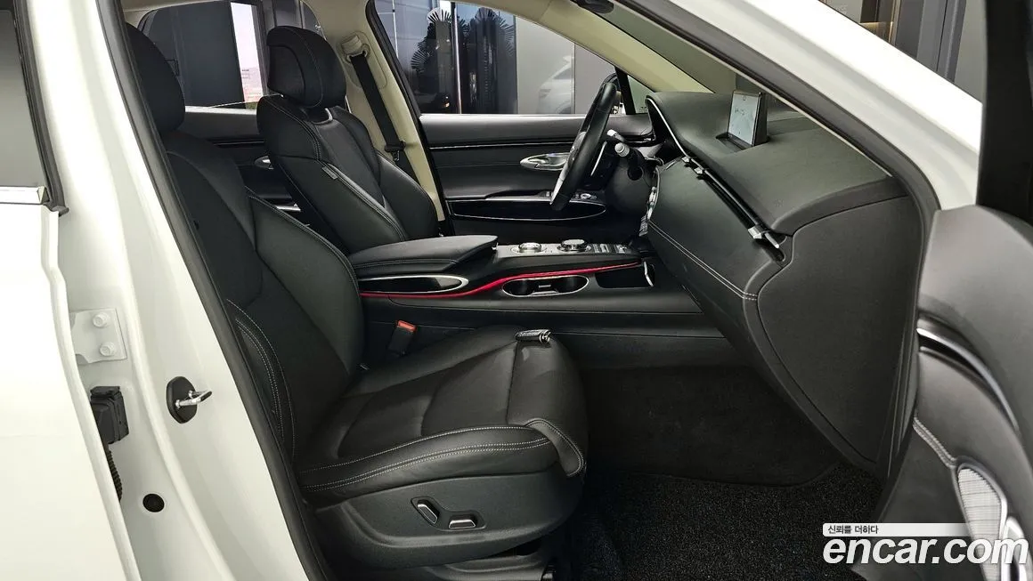 Genesis GV70 2024 из KR, фото 10