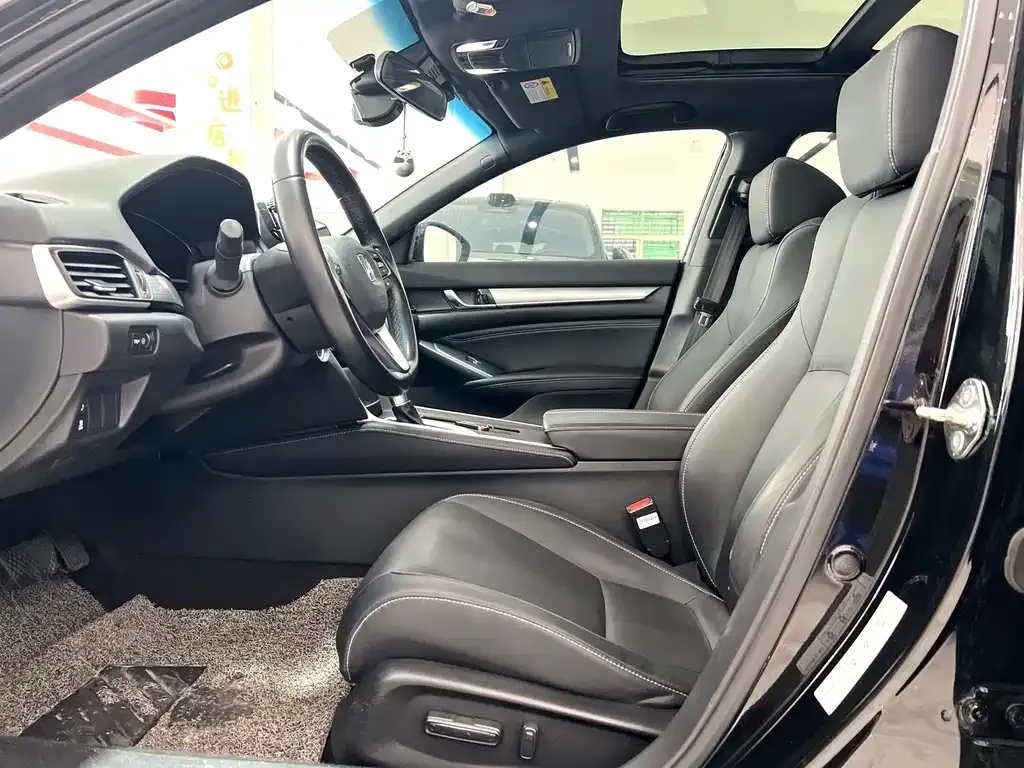 Honda Inspire 2023 из CN, фото 4
