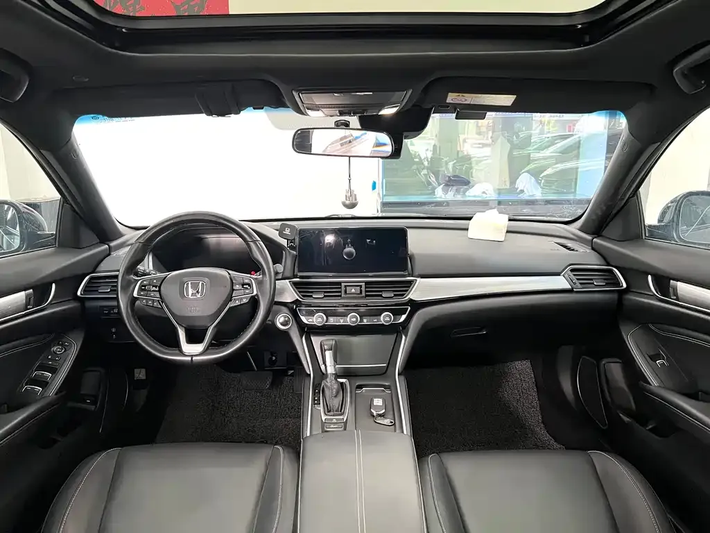Honda Inspire 2023 из CN, фото 5