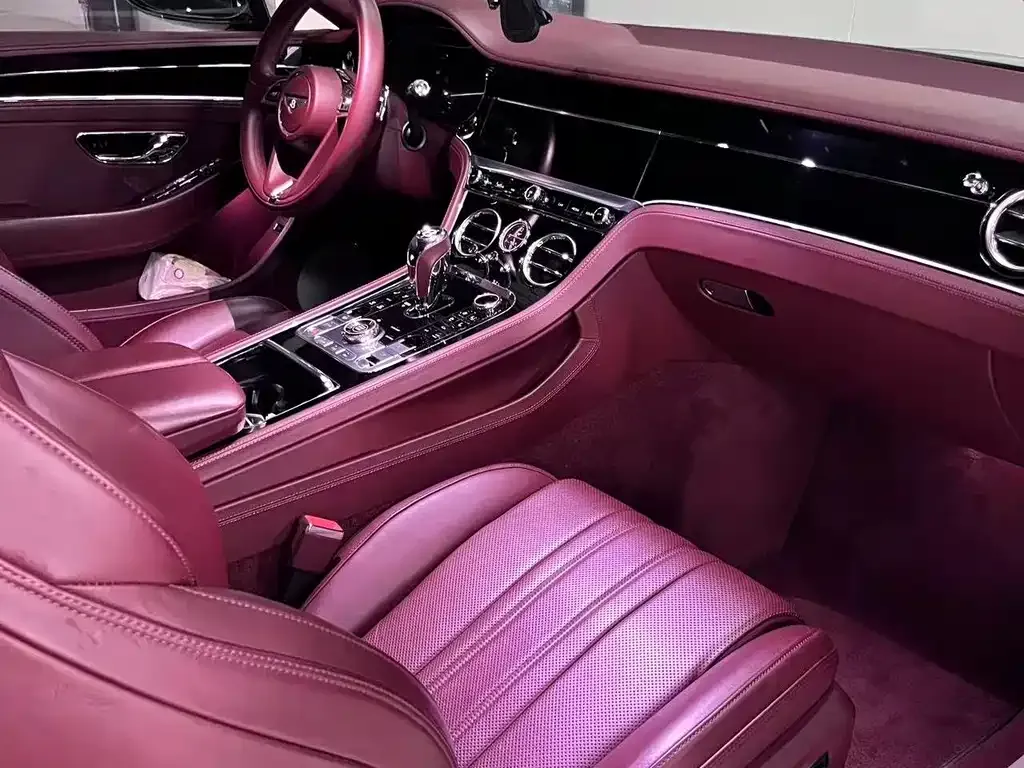 Bentley Continental 2021 из CN, фото 4